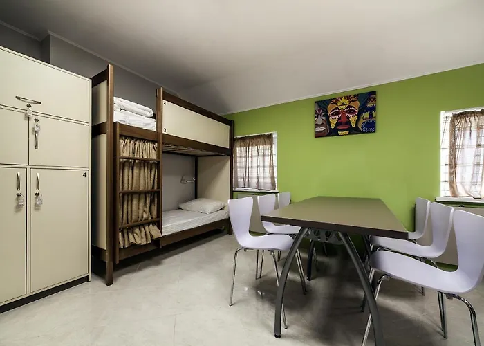 Ostriv Hostel
