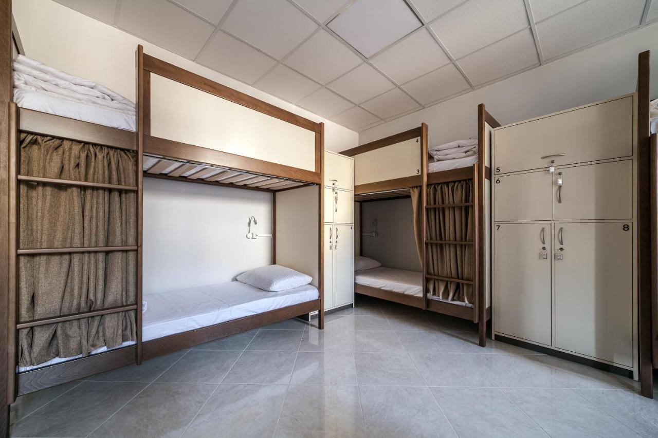 Ostriv Hostel