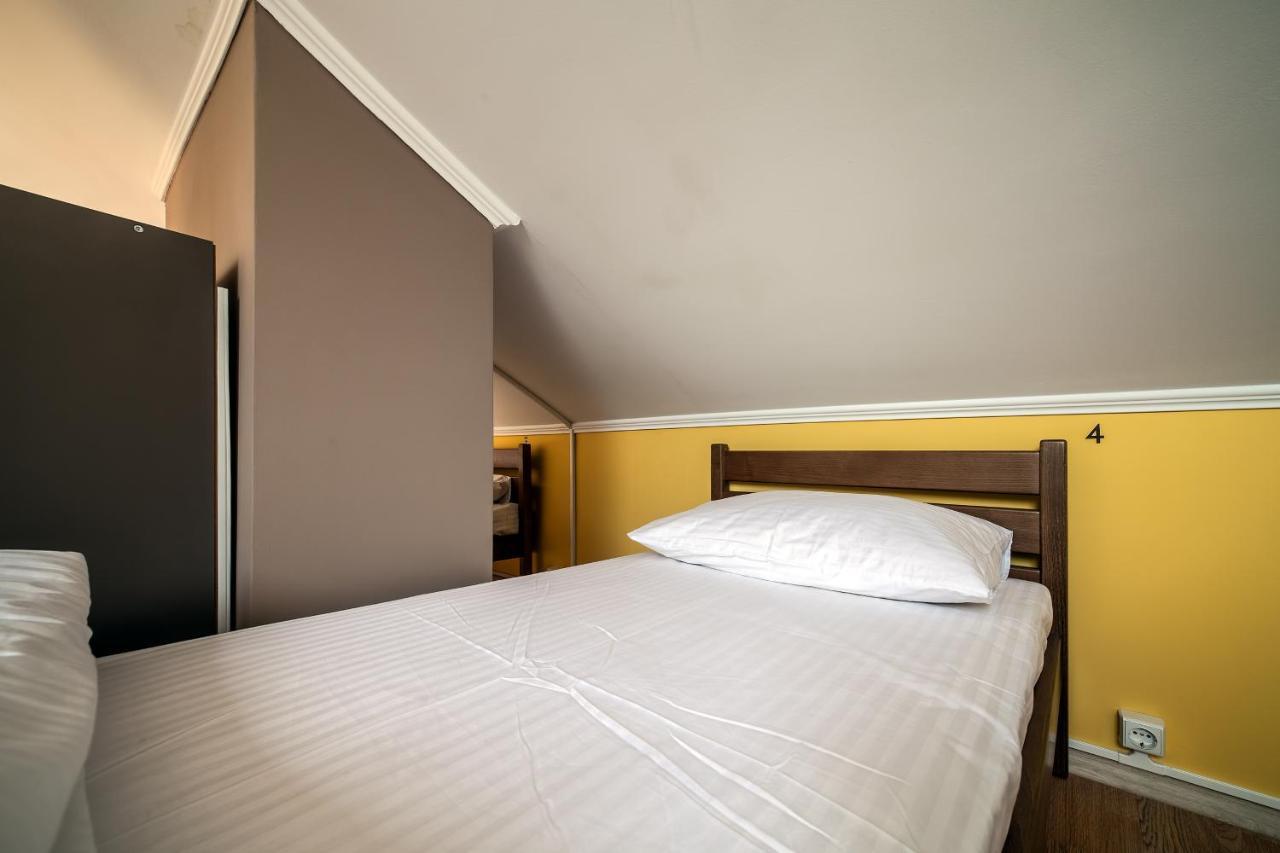 Hostel Ostriv *