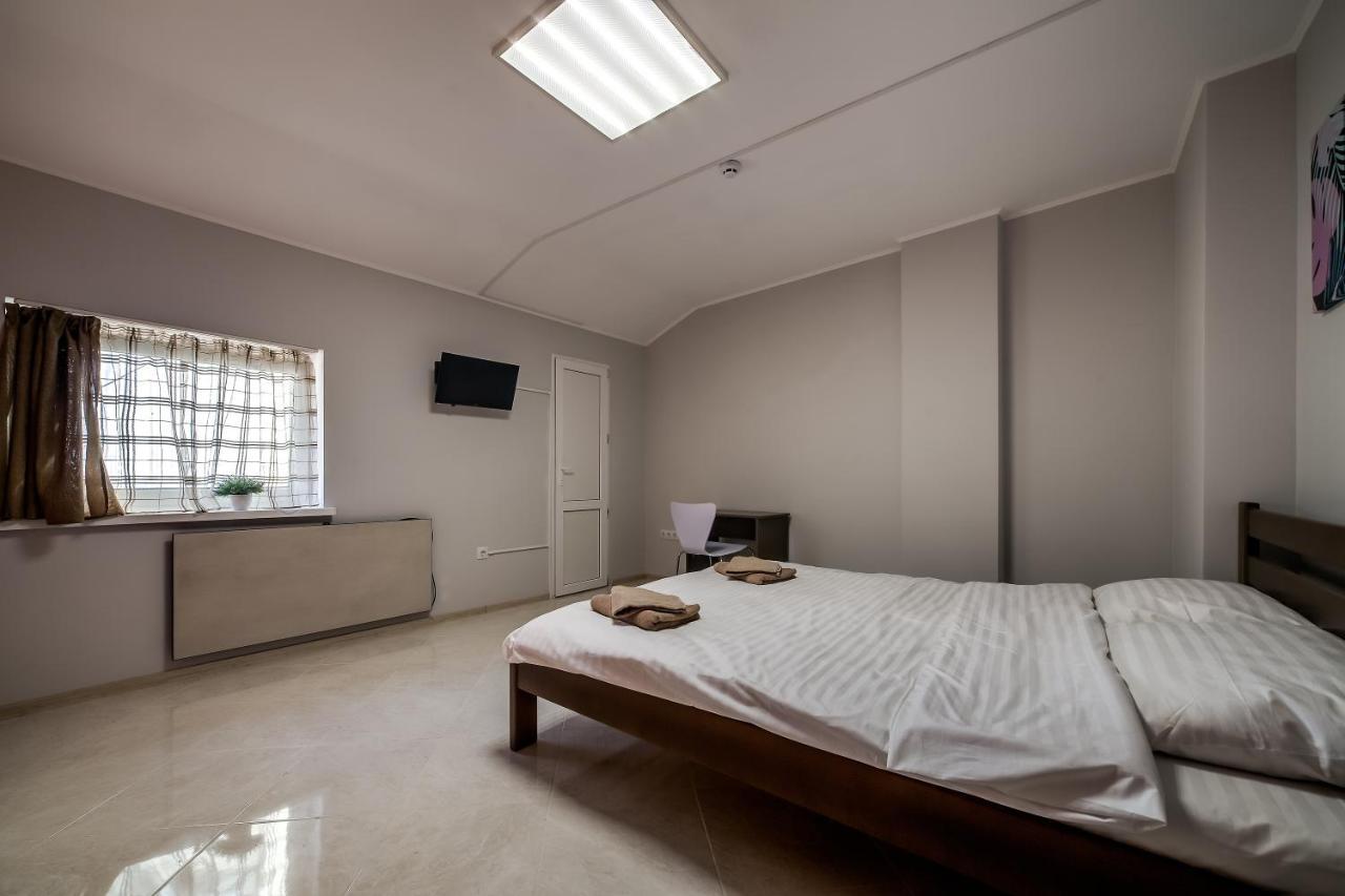 Hostel Ostriv *