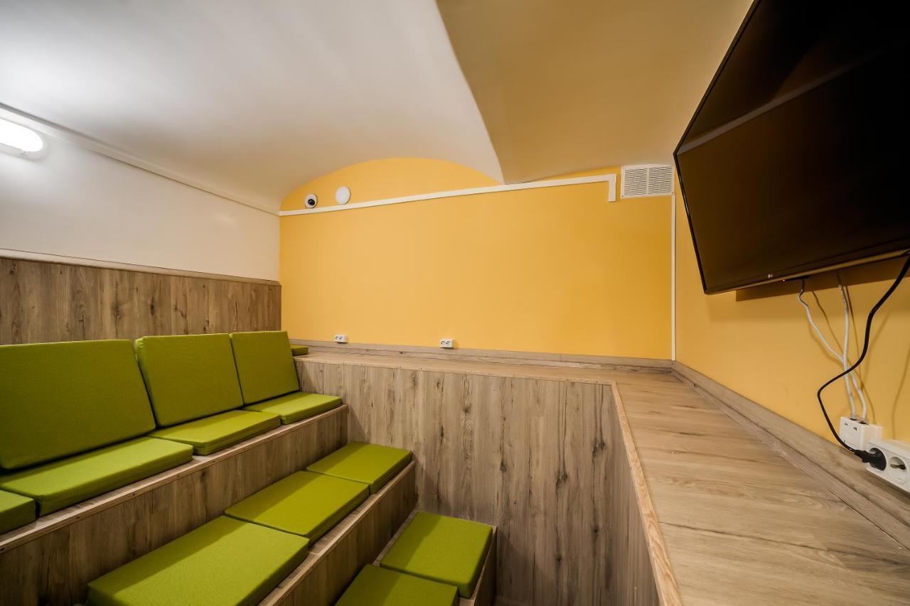 Hostel Ostriv